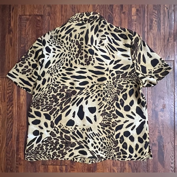 DANNY AND NICOLE Vintage Animal Print Short Sleeve Button Up Blouse in Size 14 - Picture 5 of 5